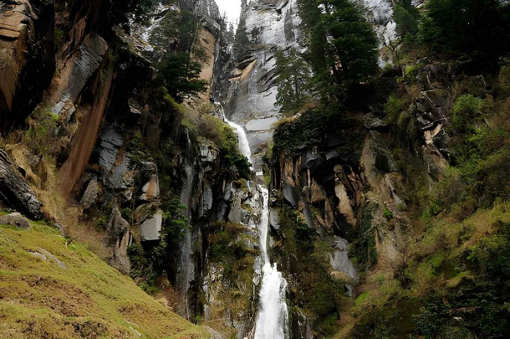 Tirthan Valley Himachal Pradesh Tour Package - Himachal Pradesh tour photo
